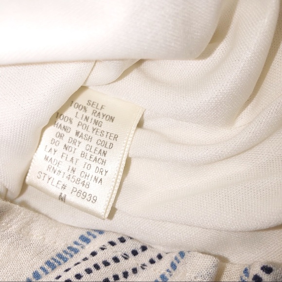 Everly NWT medium cream ruffle bow detail romper - Picture 5 of 6